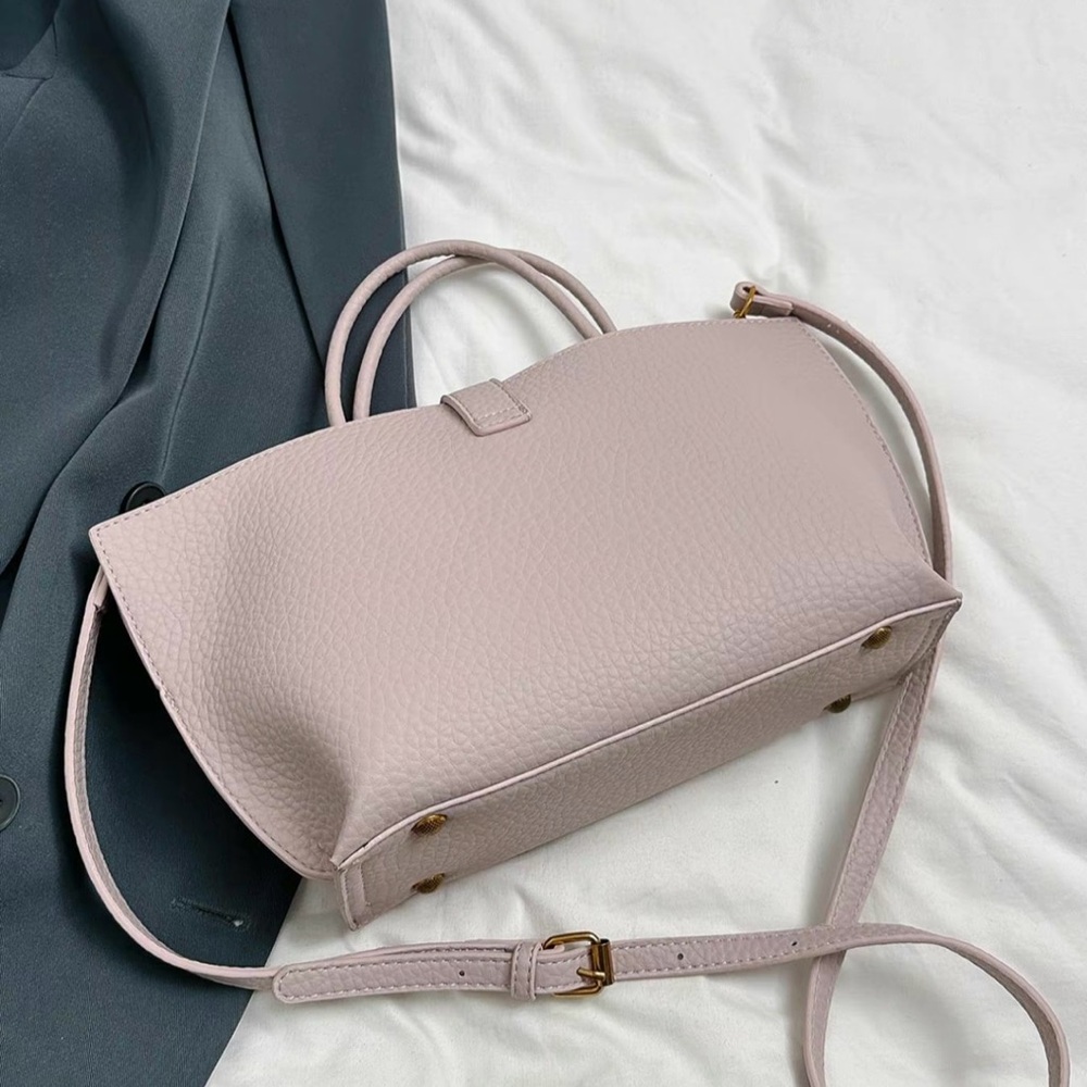 Elegant Baby Pink Handbag - Picture 5 of 9